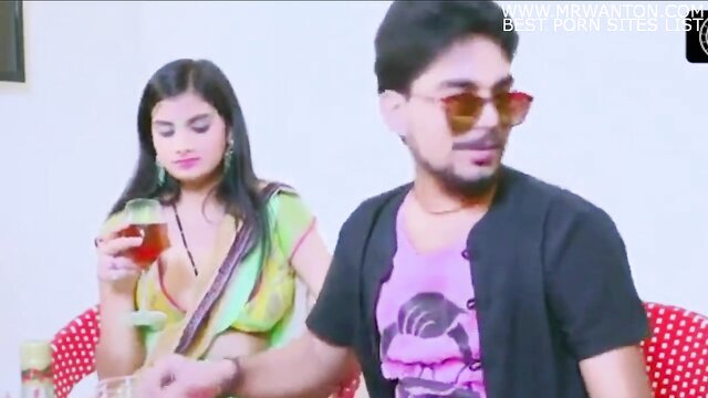 maa beti or beti ka dost group sex indian video